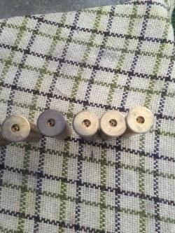 Гильзы латунные 12,16,28 калибра , пыжи, прокладки.