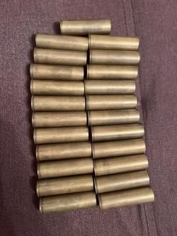 Гильзы латунные 12кал. под кв 209 23 штуки 