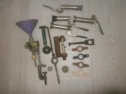 Гильзы пластиковые 12калиба не заряженные стрелянные и всё для зарядки