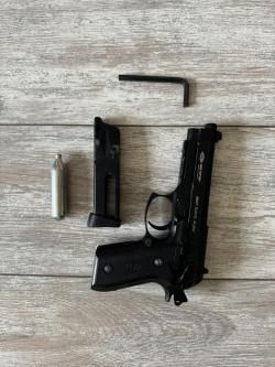 Gletcher Beretta 92FS AUTO
