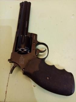 Gletcher CLT B6