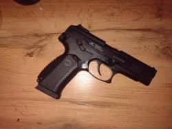 Gletcher Grach МР-443 NBB