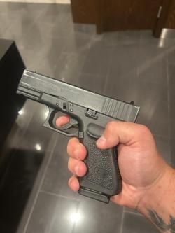 Glock-17 Skurs 