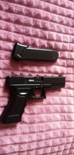 Glock 17