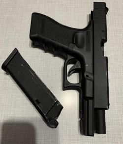 Glock 17
