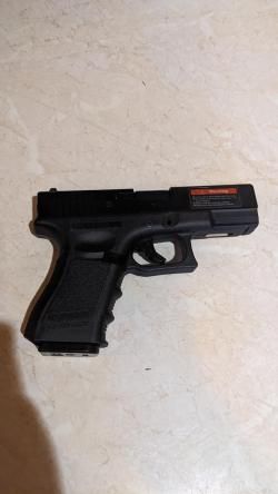 Glock 19 East Crane