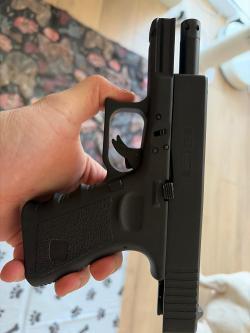 Глок 17S