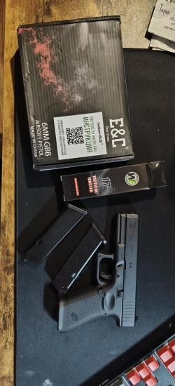 Глок east crane 17g5