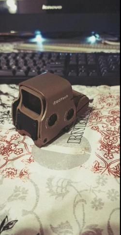 Голографический прицел Eotech 