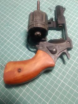 ГР-207 газовый револьвер Айсберг