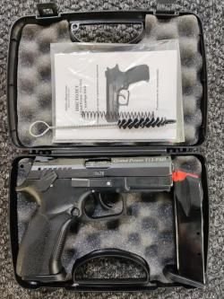 Grand Power T12-FM1, кал.10х28