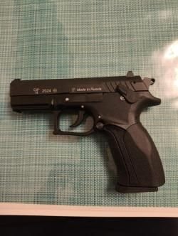 Grand Power T12-FM2 калибра 10×28