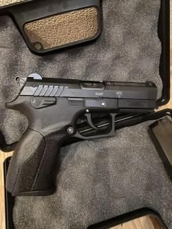 Grand Power T12 кал.10х28