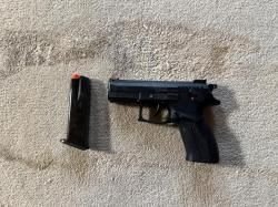 Grand Power T12 Серия H, Словакия