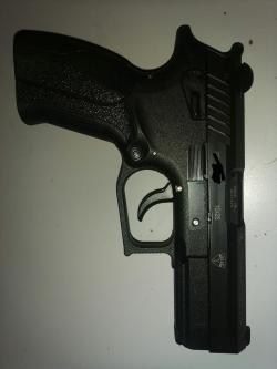 Grand Power T12 Словак