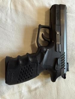 Grand Power t12 Словакия