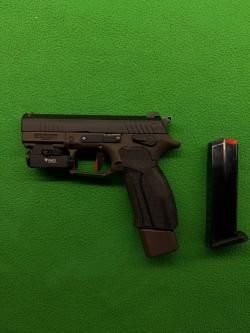 Grand Power T12, Словакия