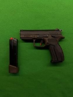 Grand Power T12, Словакия