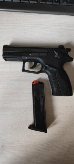 Grand Power T12