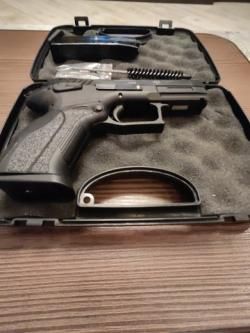 Grand Power T12