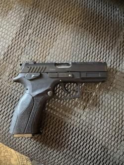 GRAND POWER T12