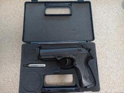 АПС Стечкин от Глетчер и пулевой пистолет Umarex Beretta Px4 Storm