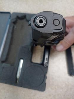 АПС Стечкин от Глетчер и пулевой пистолет Umarex Beretta Px4 Storm