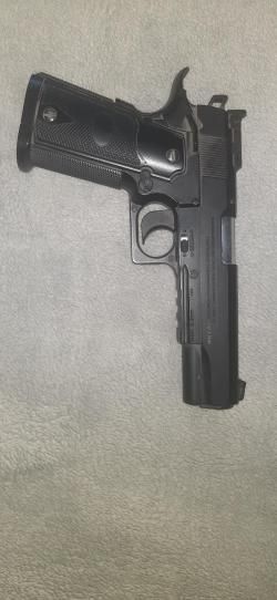 Иж 60 и COLT1911