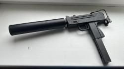 Ingram M 11