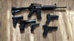М4 / Desert /Beretta /HK USP compact / MP 40