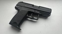 М4 / Desert /HK USP compact / MP 40