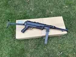 М4 / Desert /HK USP compact / MP 40