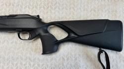 карабин Blaser R8 в калибре 30-06 Springfield с пластиковой ложей и пистолетной рукоятью (