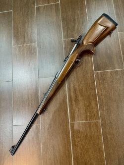 Карабин CZ 550 MEDIUM LUX, калибр 9.3*62