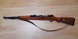 Карабин Mauser 98k с ремнем,деревянное ложе