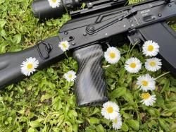 Карбоновые рукоятки MRC AK1 для АКМ/АК-74М/Сайга/Вепрь и др.