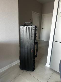 Кейс Explorer 13527.B 1350х350х272 мм чёрный с насечённым ППУ