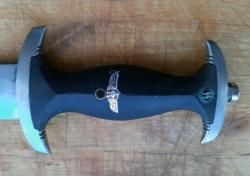 Кинжал штурмовых отрядов СС образца 1933 г. с подвесом