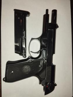 Kjw Beretta 92 green gas