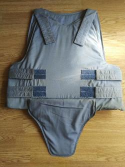 Кевларовый бронежилет