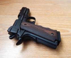 Сигнальный Кольт K1911 KURS. Новый. Полный комплект.