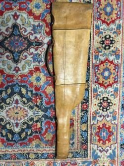 Кожанный чехол для охотничьего ружья