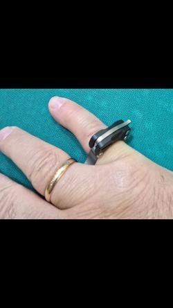 Кольцо с лезвием Titanium Knife Ring with Mini M390 Blade by Zyac Design.