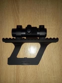 Коллиматор Хакко на кронштейне ДжиТиСи.