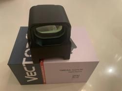 Коллиматор Vector Optics OMEGA 1x39x27