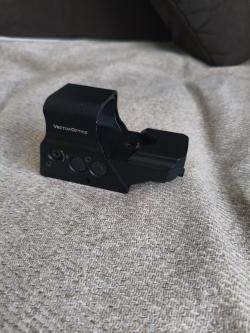 Коллиматор vector optics.  