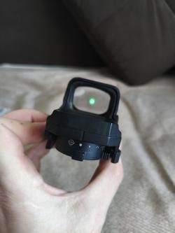 Коллиматор vector optics.  