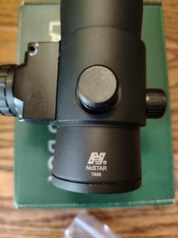 Коллиматорный прицел с лазерным целеуказателем. Новый.