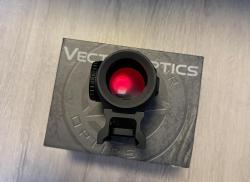 Коллиматорный прицел Vector optics