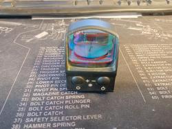 Коллиматорный прицел ВОМЗ Пилад Р1х42